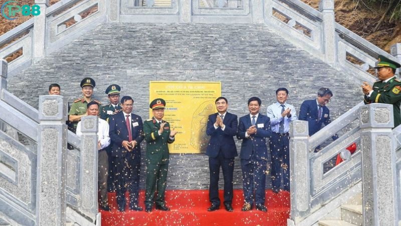 Khánh Thành Cột Cờ A Pa Chải - Biểu Tượng Thiêng Liêng Nơi Biên Giới Ba Nước 5 khanh-thanh-cot-co-a-pa-chai-2